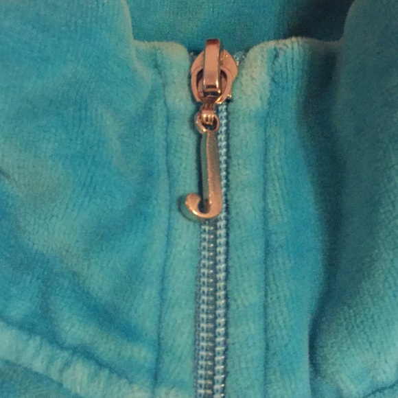 Bundle comes with gift  2 Juicy couture jackets💕 - Picture 7 of 8